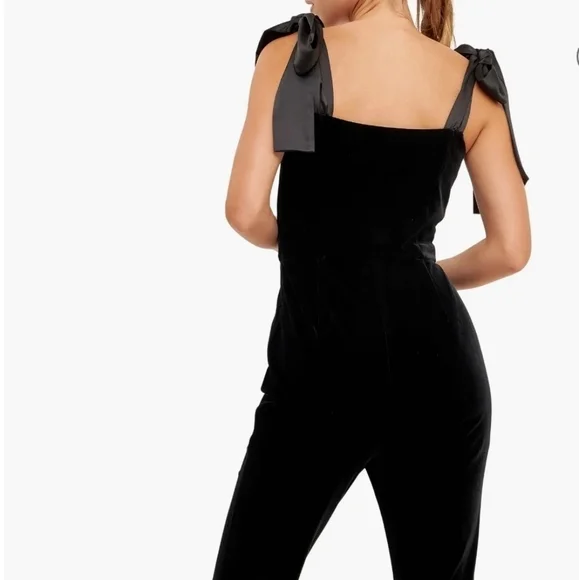ENDLESS Rose Velvet Satin Sweetheart Jumpsuit in Size Small black NWT - Picture 3 of 9